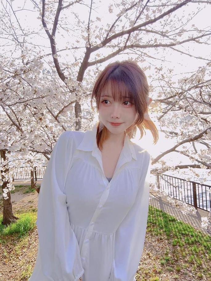 mon梦梦主页的无删美图让你爱不释手