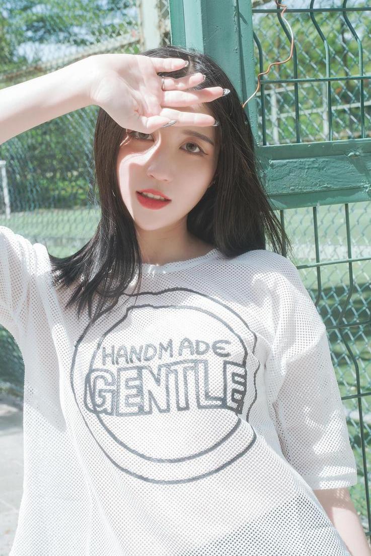 cazi姬纪 呼之欲出的Cazi姬纪厨娘高清图,完美无瑕