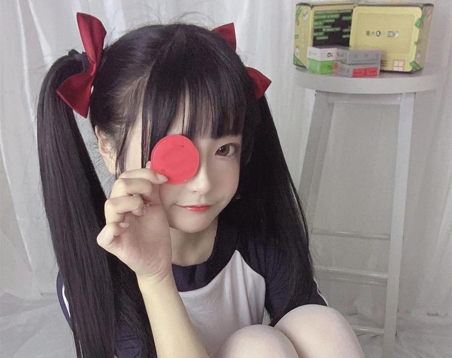 佳佳好难cos巫女免费，超棒摄影美图免费送