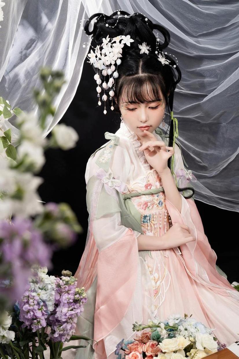 爆机喵小吉尼尔：源于内心的原创照片集