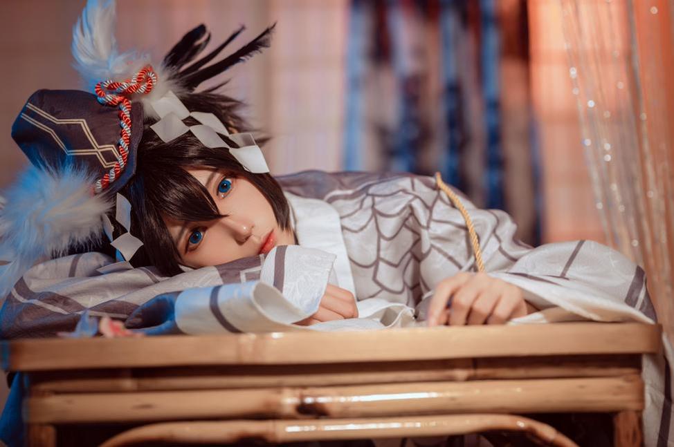 雪花飘飘，妖君白研半次元图包分享。