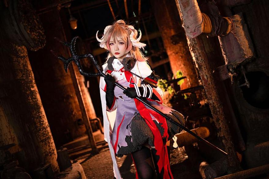 “星之迟迟免费观看在哪里？让我们一起查看这个cos合集。”——更新精选图包