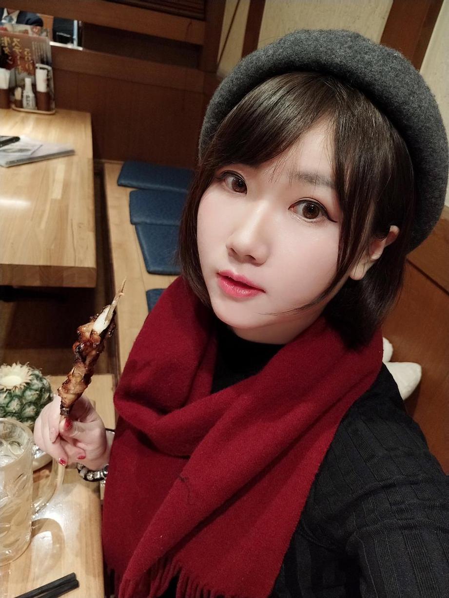 是本末末风纪，纯原图打造的完美摄影