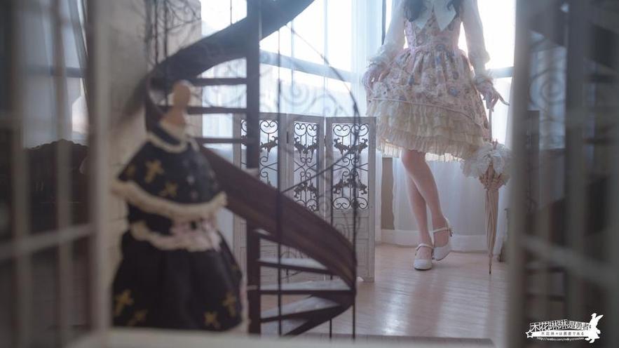 木花琳琳是勇者百合，精选照片合集，充满摄影师的匠心之作，绝对不容错过