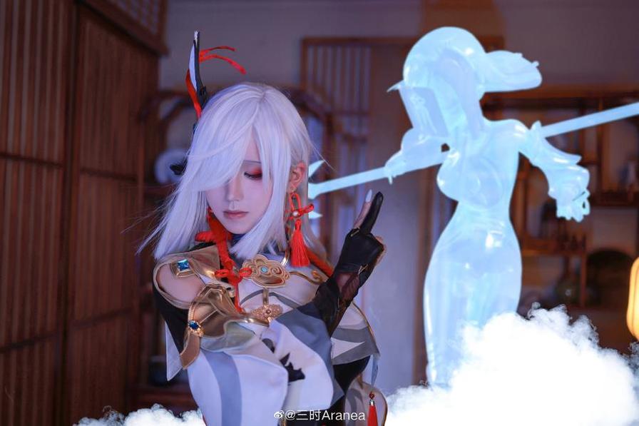 桜满三时 桜满三时cos美图合集:粉红系妹子cos变身&发型震撼登场