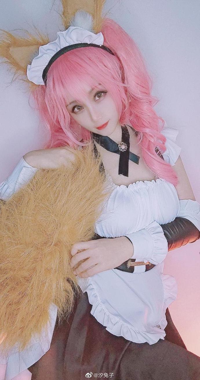 汐兔子cos帕斯卡：每一件衣服，每一个细节都完美无缺，惊艳cos界