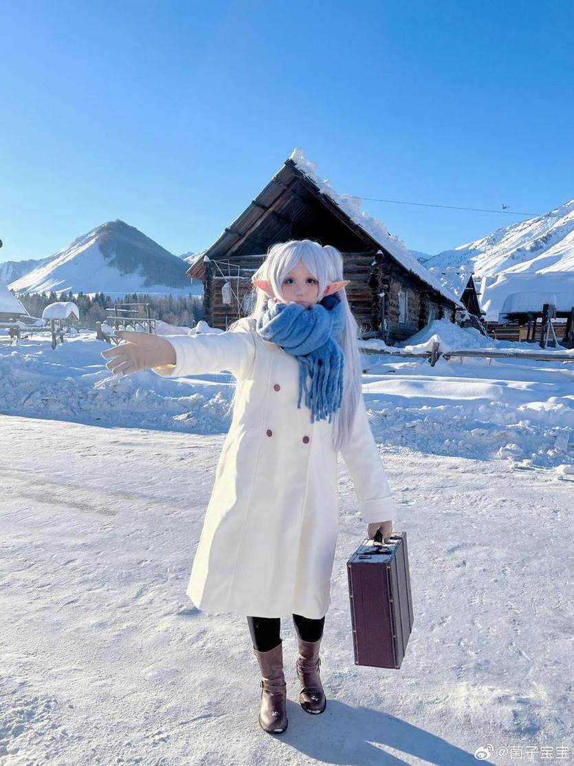 浅野菌子整容前：特辑摄影集欣赏