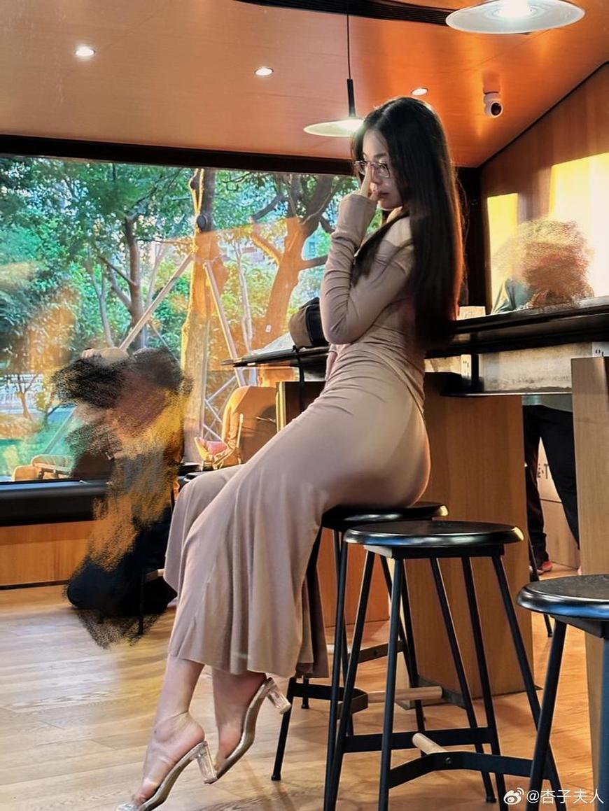 白烨cos 白烨cos全套sci,美图如画,令人陶醉。