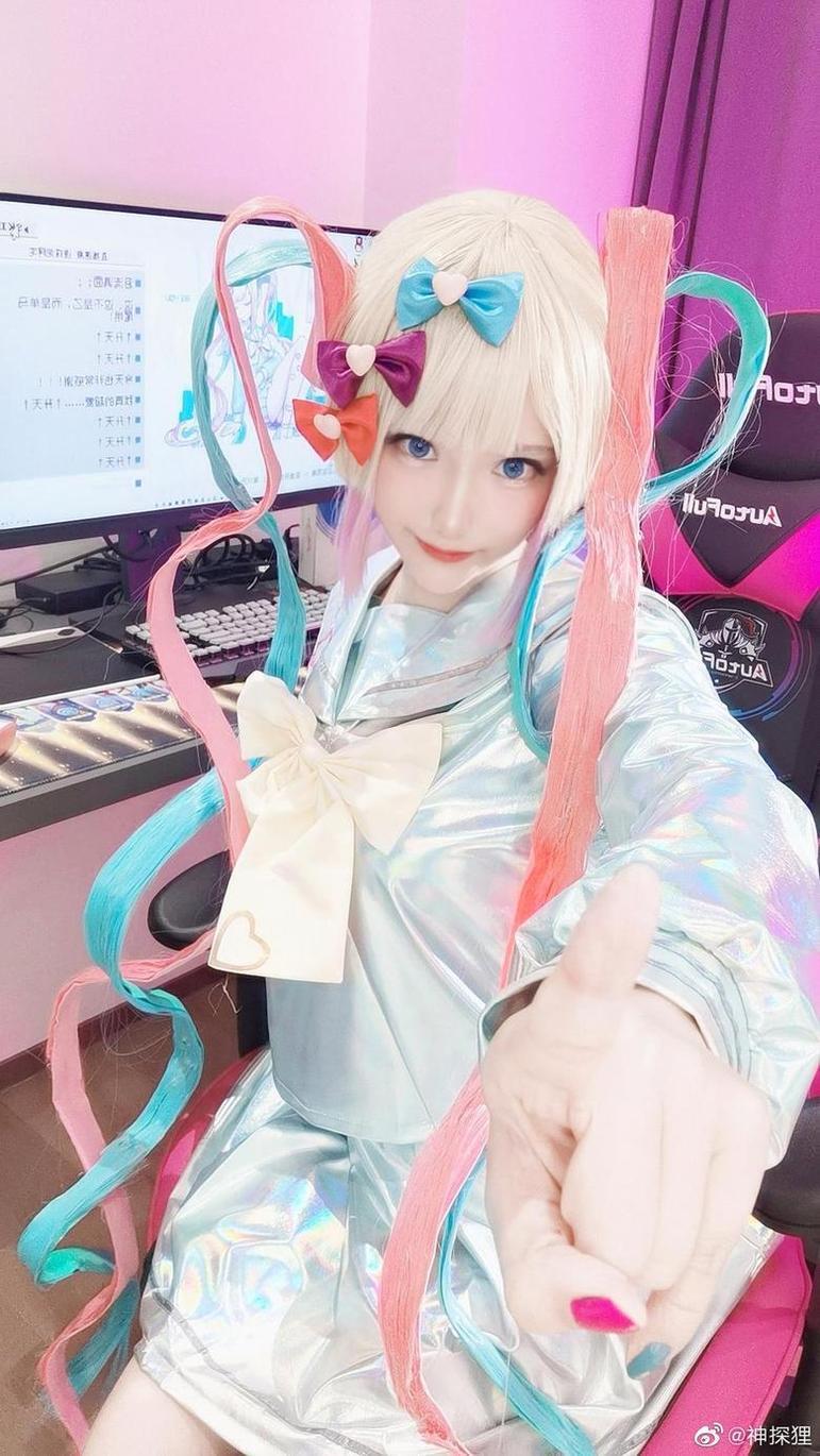 神探火狸狸 神探火狸狸图包,最新照片分享到底