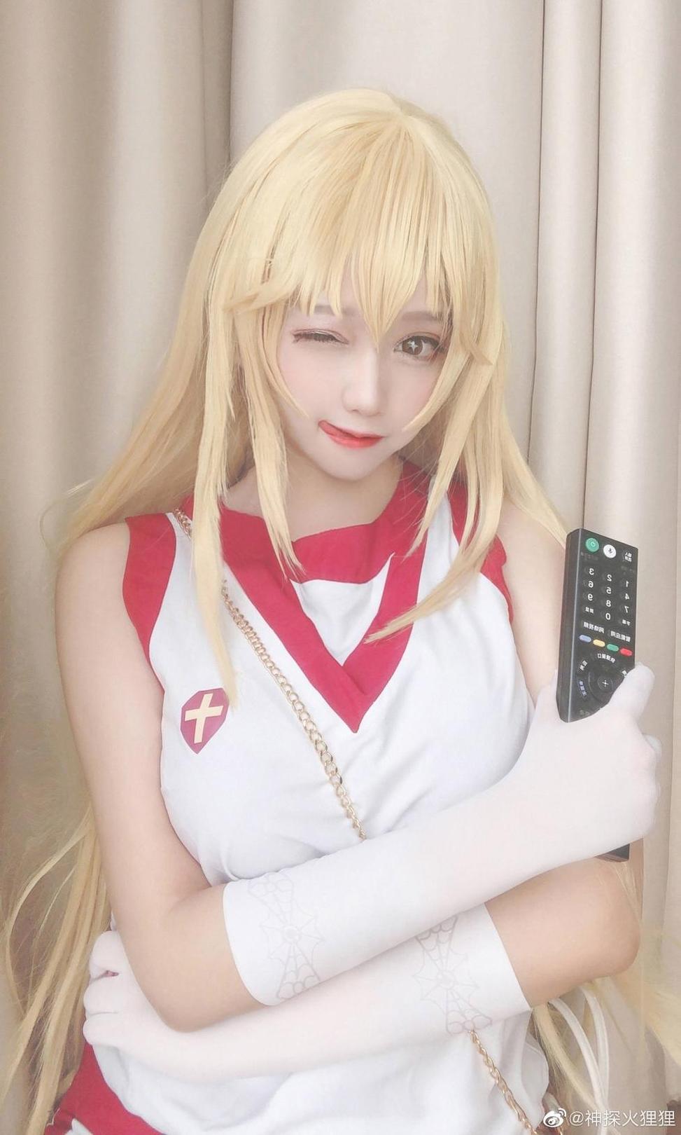 神探火狸狸爱宕婚纱图包，精选coser的完美演绎