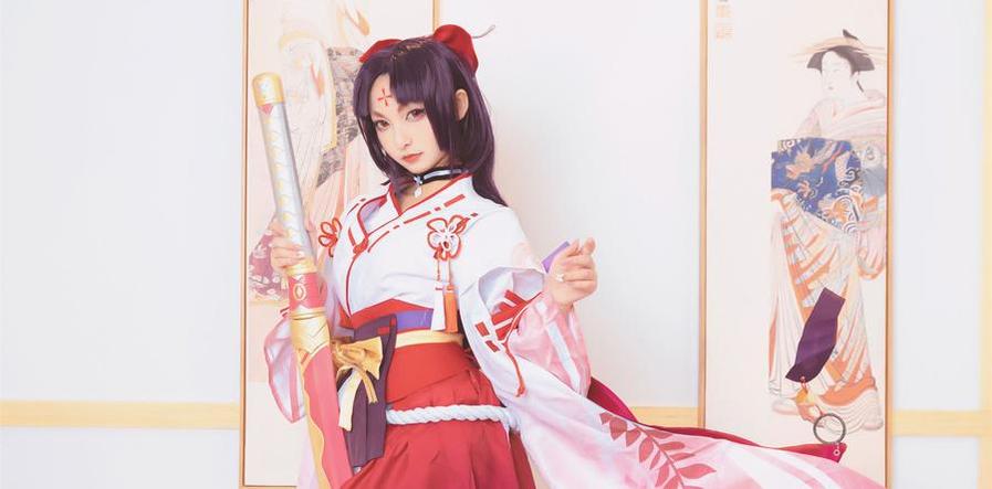 神楽坂真冬 一组唯美照片,神楽坂真冬cos绝対服従的定制之作