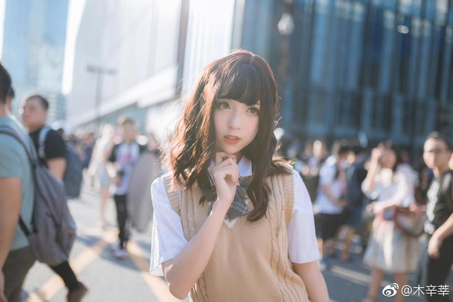 舞小喵 在舞小喵别名的cos作品中探索独特的风姿,打破传统