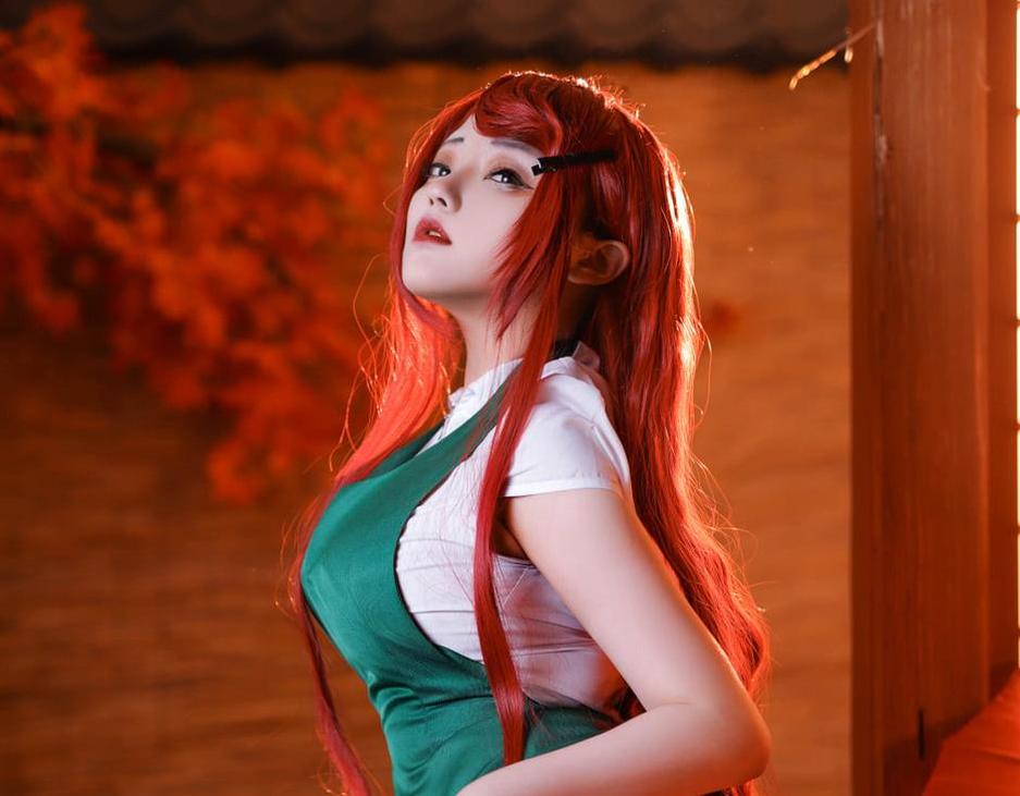 芥川Aku拍摄的照片，高清而清晰。