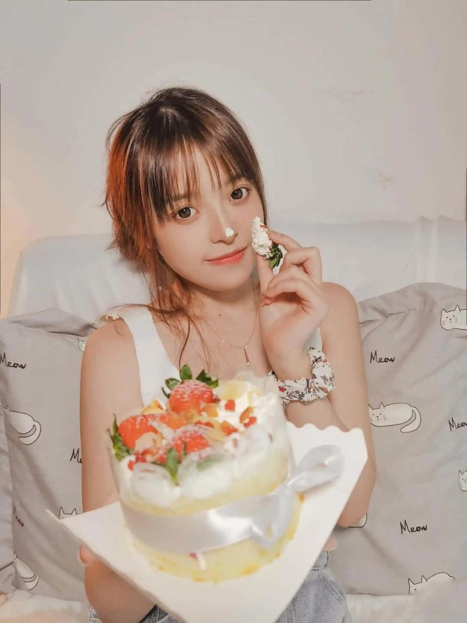 草莓味的奈奈兔花嫁画像32枚：唯美作品集