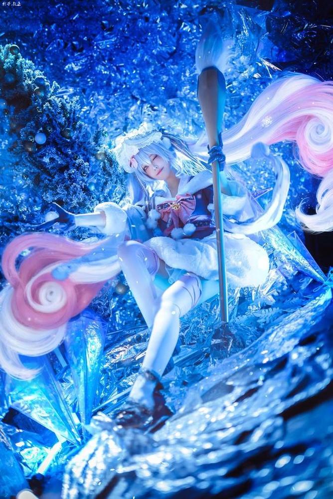 蜜汁猫裘免费资源：精选摄影照片大放送