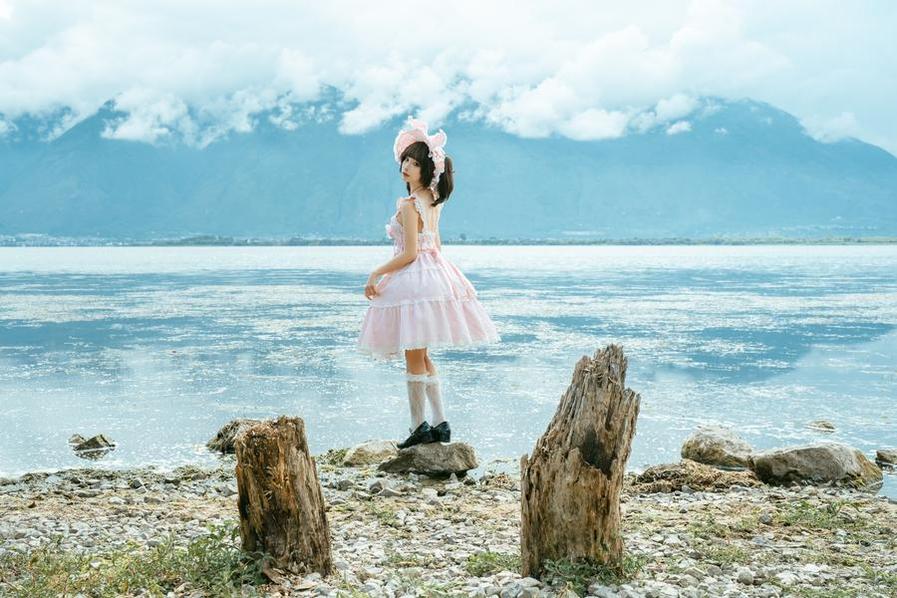 蠢沫沫 全网最新最全的动漫COS图,蠢沫沫小黄帽在线免费更新中,惊喜不断