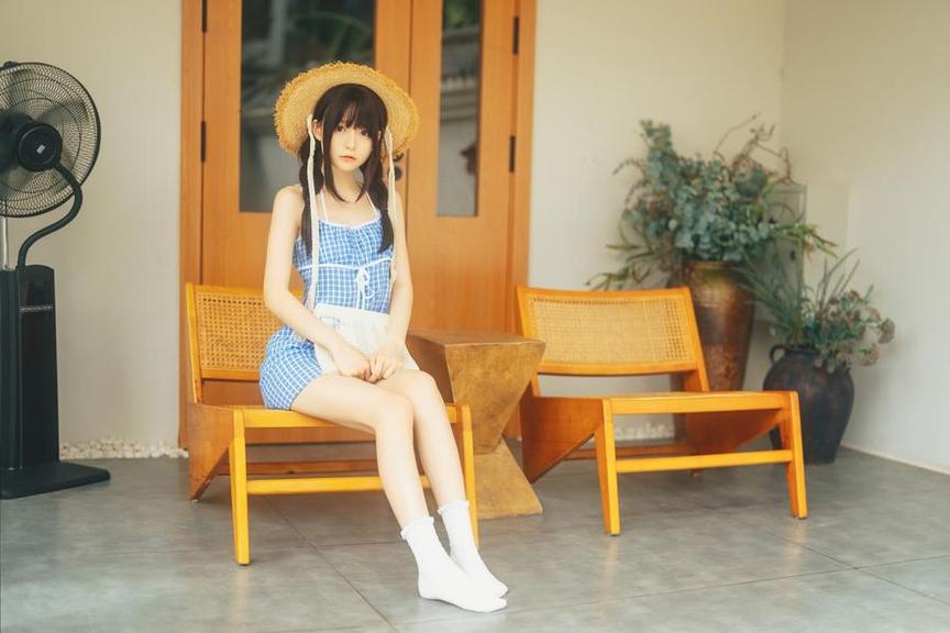 迷之呆梨红的巧妙掌握，让每张图片都有着别样的意境