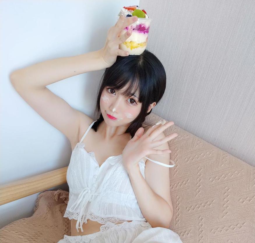 魔物喵cos刻晴免费手绘作品分享，眼前一亮的画风